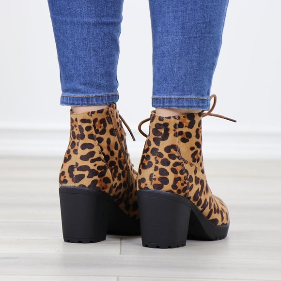 Lace-Up Lug Chunky Block High Heel Ankle Boots Leopard Faux Suede - Picture 8 of 12
